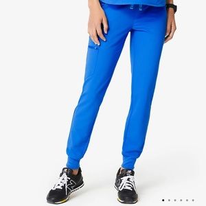 Figs Zamora Scrub Pant in Royal Blue Size XXS
